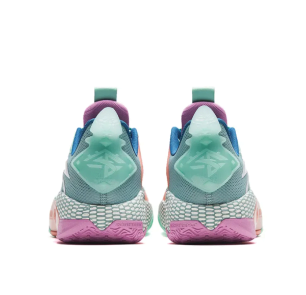 ANTA Men Shock The Game Shock Wave 5 Team Basketball Shoes